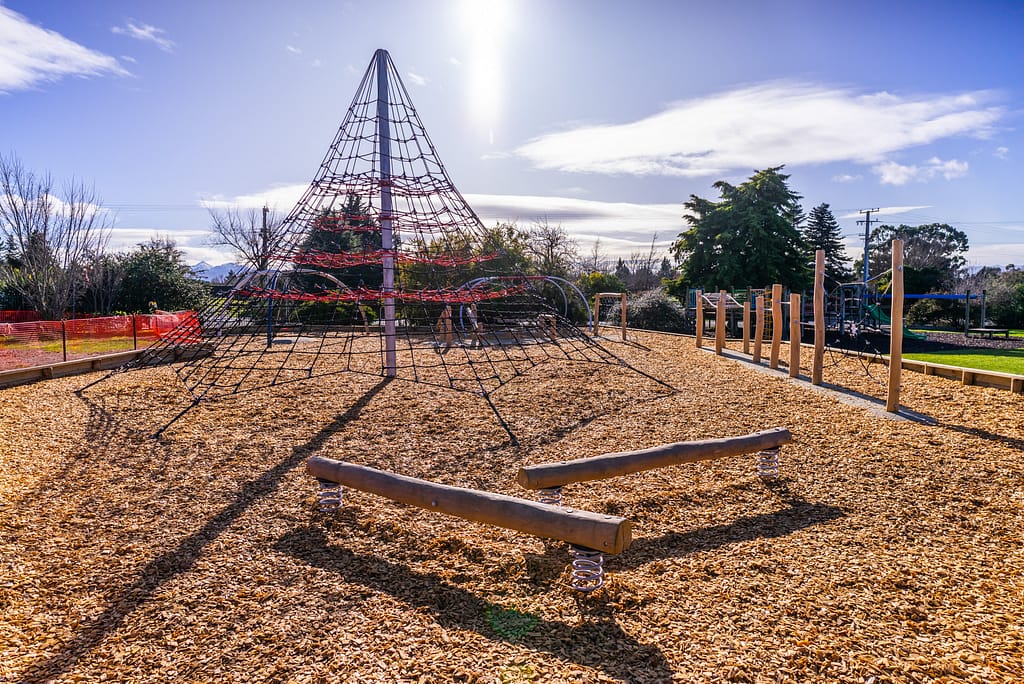 Cornerstone equipment, a 7.5m net tower.