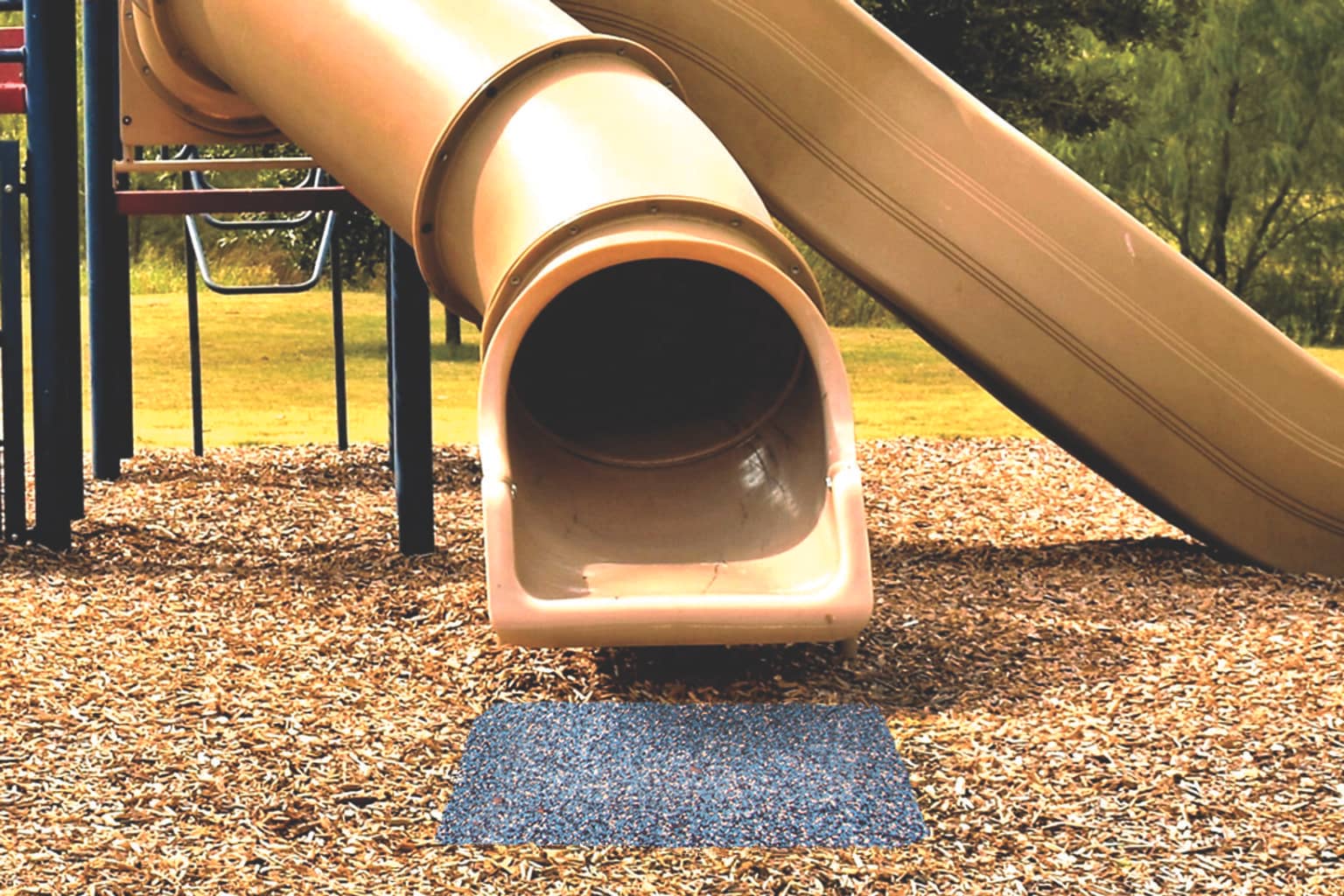 Slide-with-pods