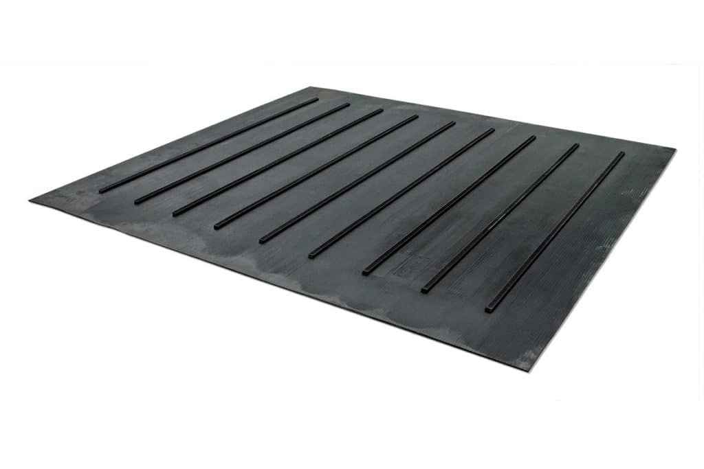 Easy Off And On With Horse Float Ramp Mat NumatAGRI