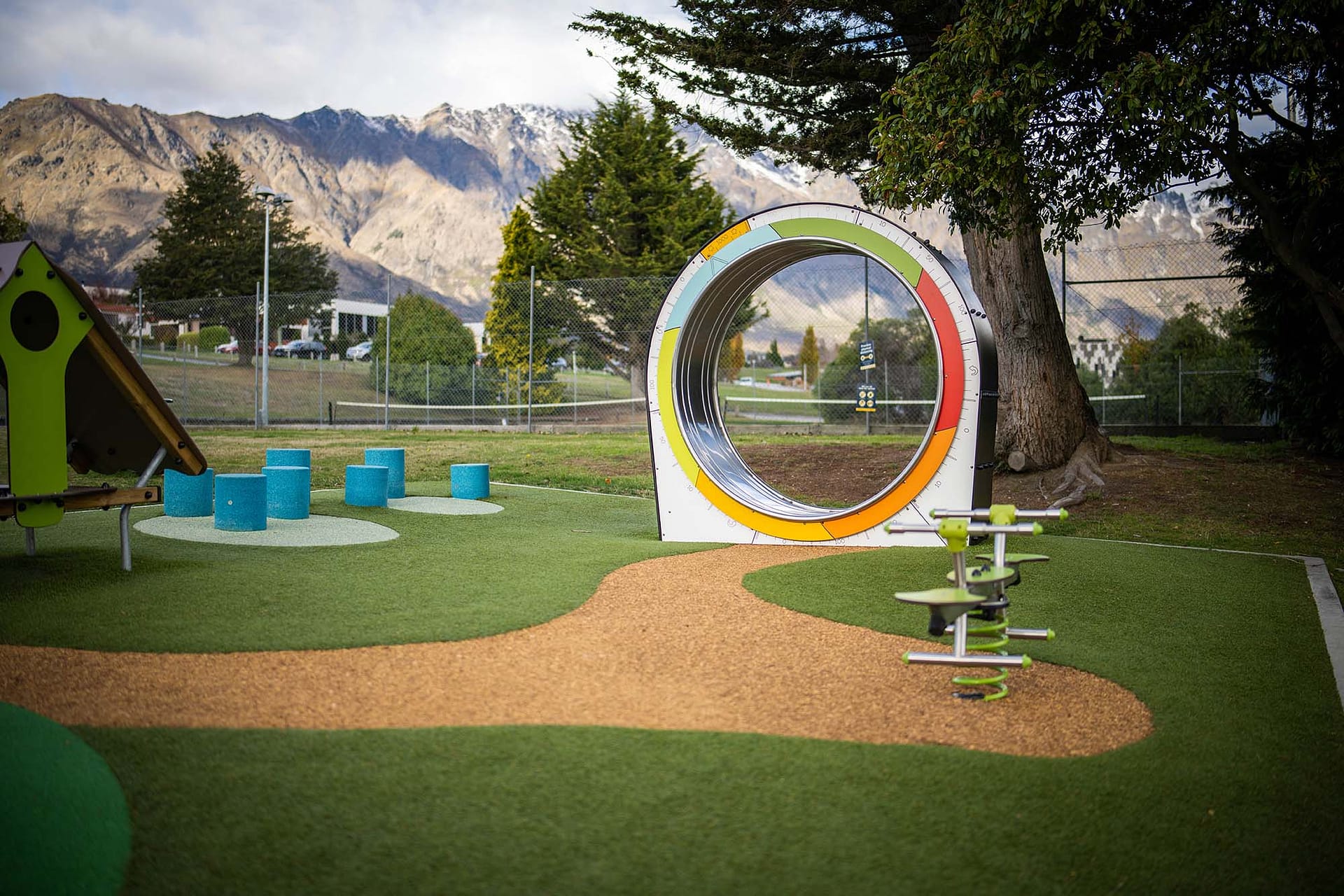 How to choose the right type of playground Creo