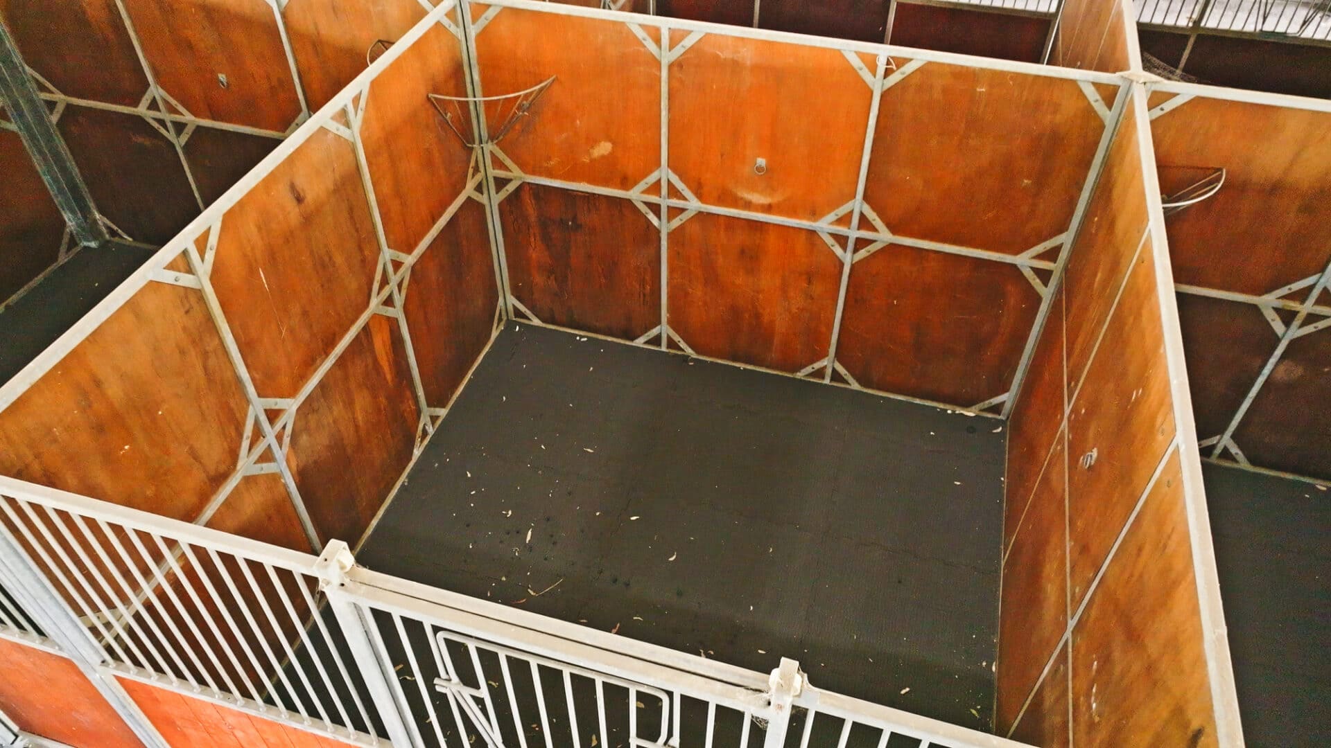 Rubber Matting for Stables. How Much Does it Really Cost? NumatAGRI AU